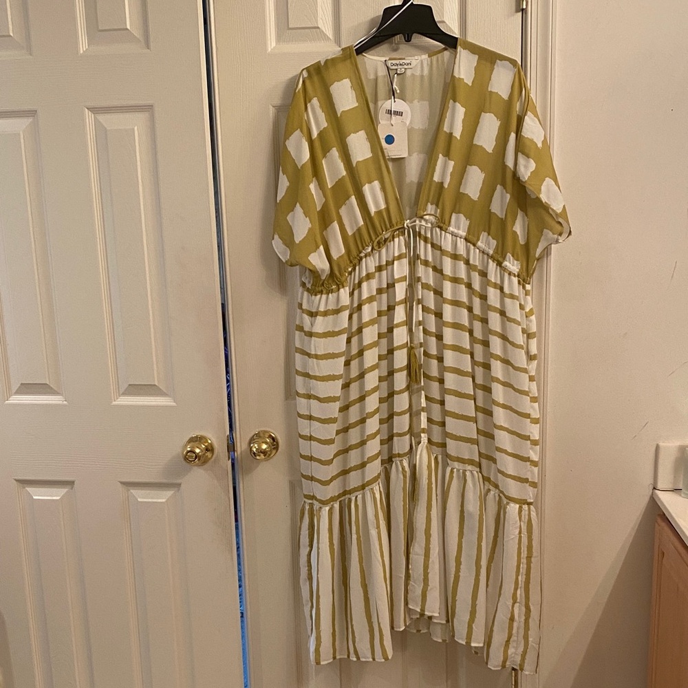 DAVI & DANI Olive Green and White Maxi Dress